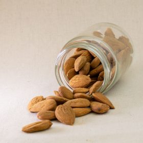 RAW ORGANIC ALMOND WITH SKIN